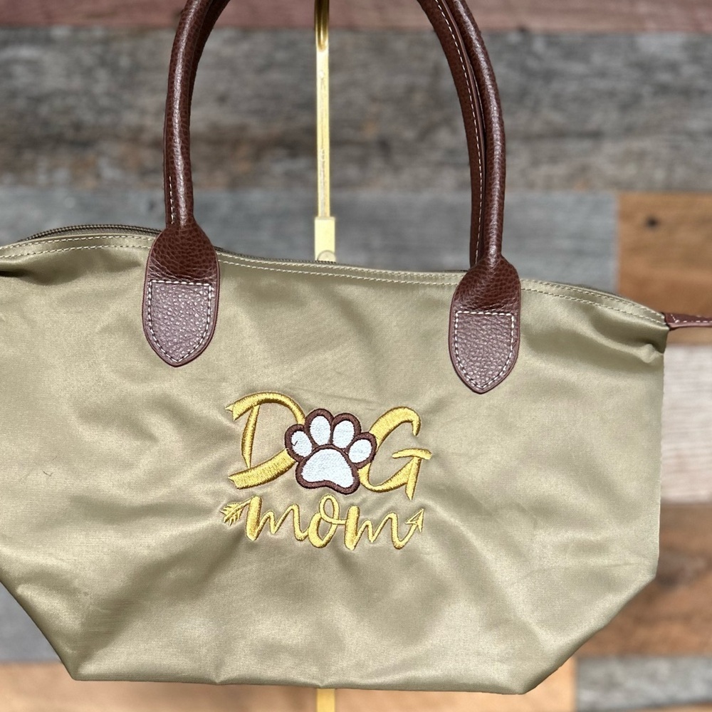 ☀️NWOT-Dog Mom Tote Bag Paw Print embroidered Zip Top - Picture 3 of 6